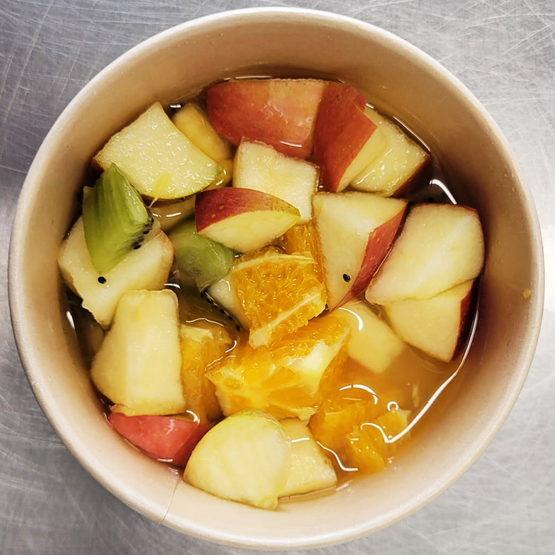 plats_salade-de-fruits_FD-l-atelier-gourmand salade de fruits livrée par FD l'Atelier Gourmand